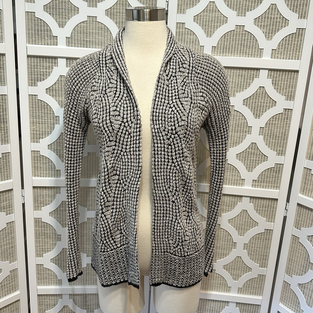 NIC+ZOE Gray and Black Open-Front Cable Knit Cardigan